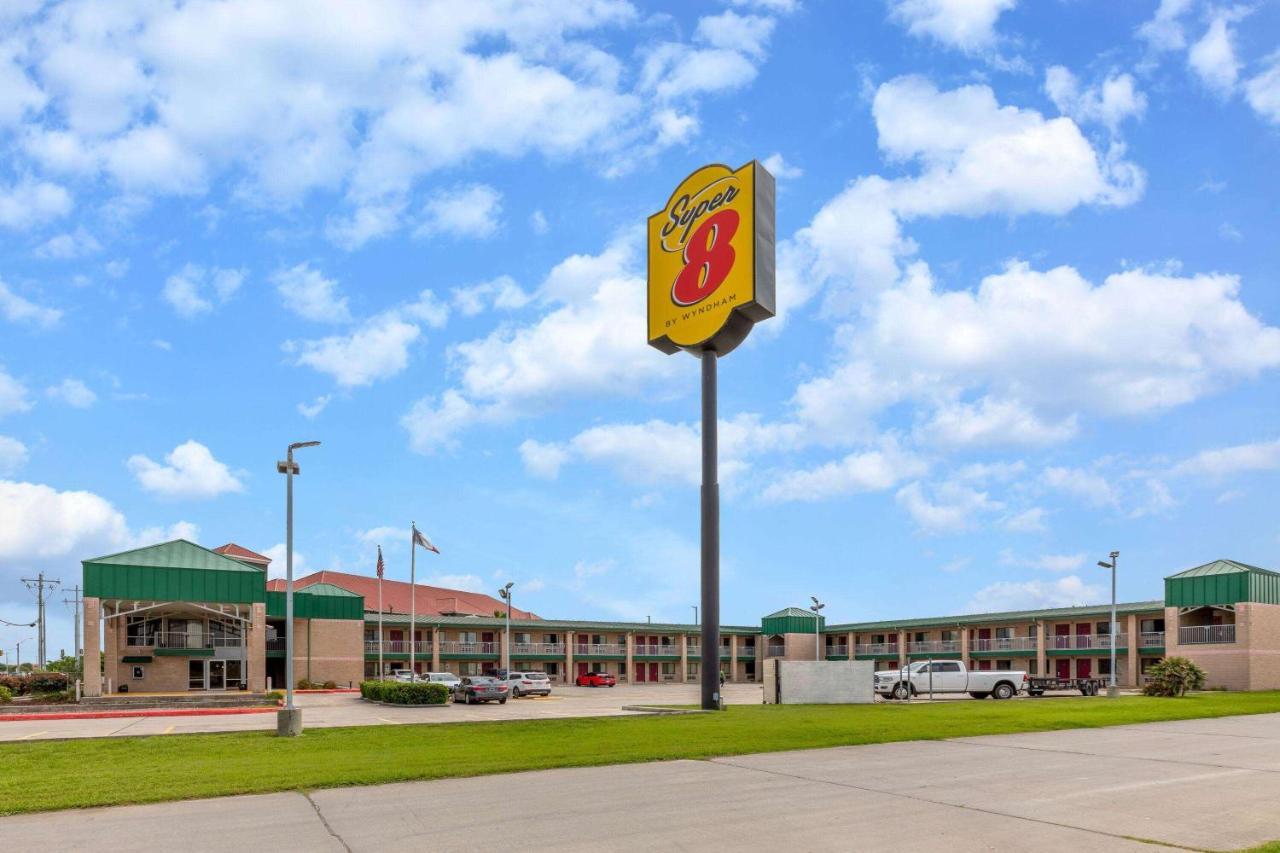 Super 8 By Wyndham Seguin Hotel Buitenkant foto