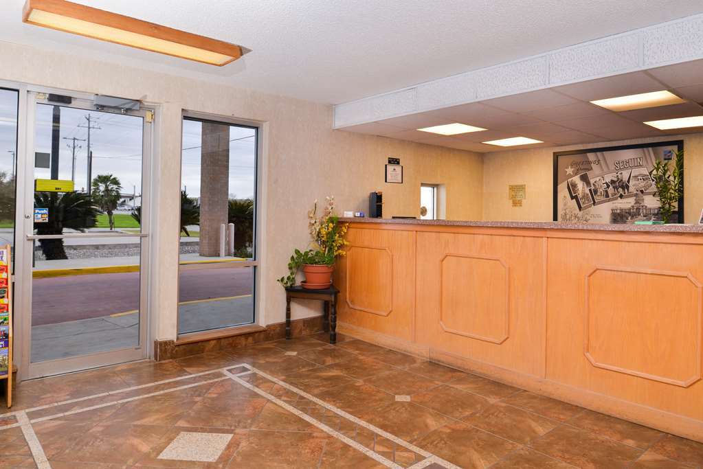 Super 8 By Wyndham Seguin Hotel Interieur foto