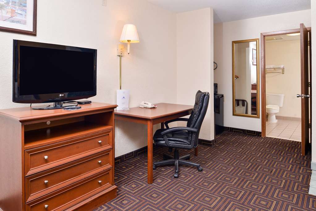 Super 8 By Wyndham Seguin Hotel Kamer foto